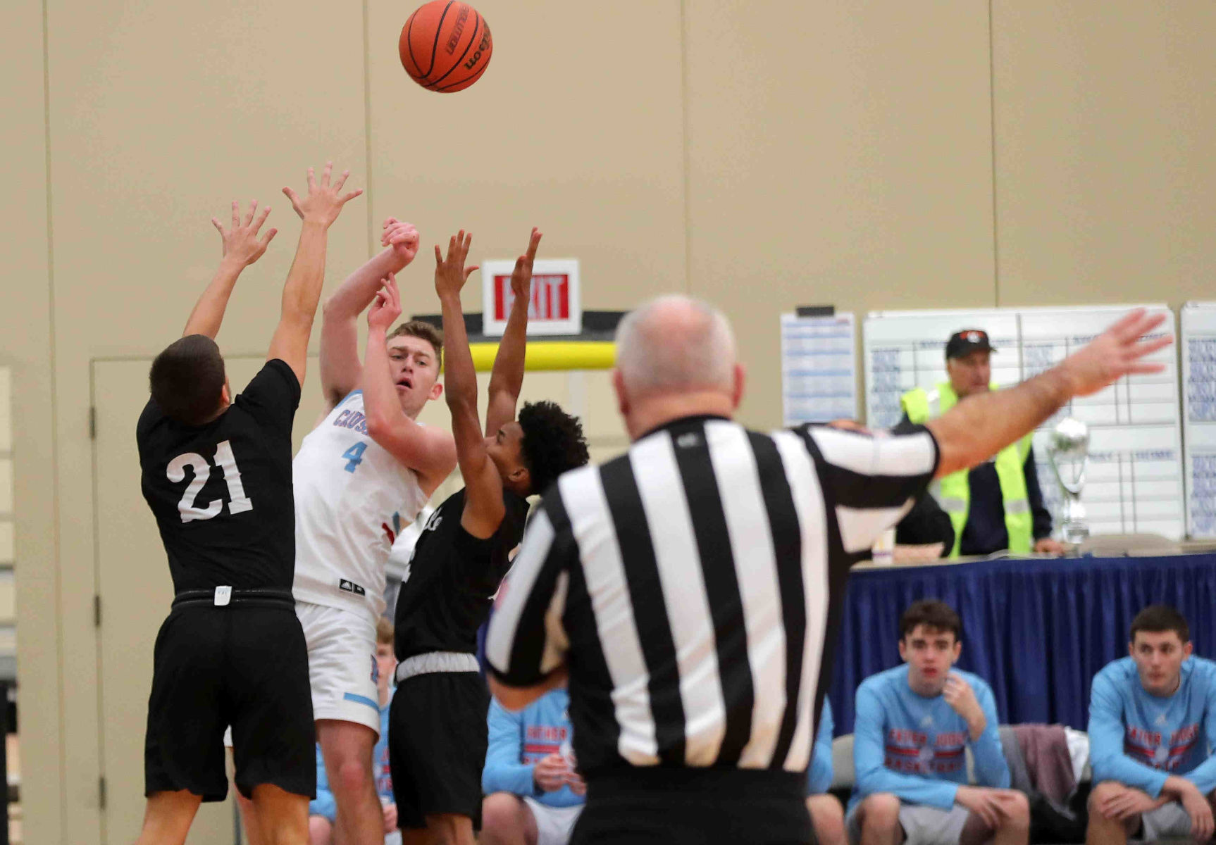 Pleasantville vs Father Judge in a Boardwalk Basketball Classic